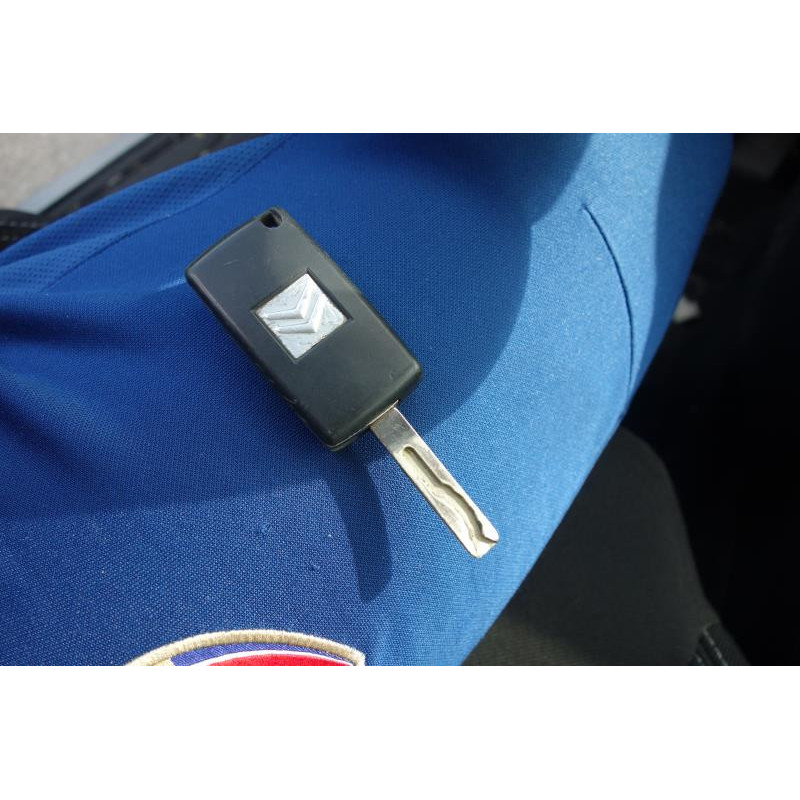 Pompe de direction CITROEN C5 2 Photo n°12