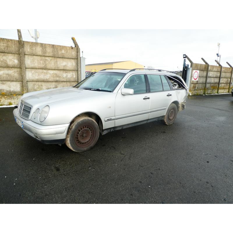 Pare soleil gauche MERCEDES CLASSE E 210 Photo n°5