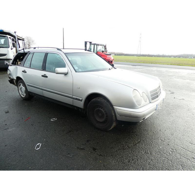 Pare soleil gauche MERCEDES CLASSE E 210 Photo n°7