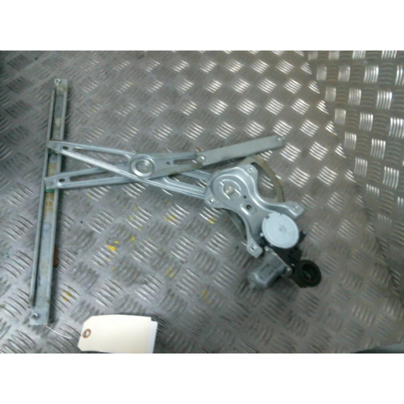 Leve vitre electrique avant droit TOYOTA AURIS 1 Photo n°2
