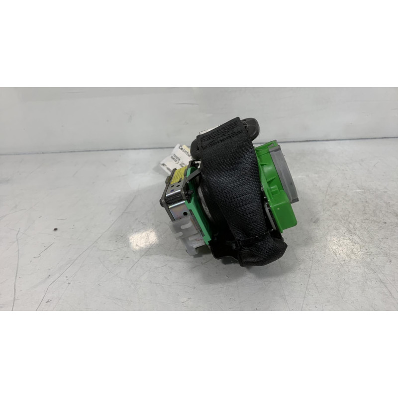 Pretensionneur de ceinture avant gauche TOYOTA AURIS 1 Photo n°1