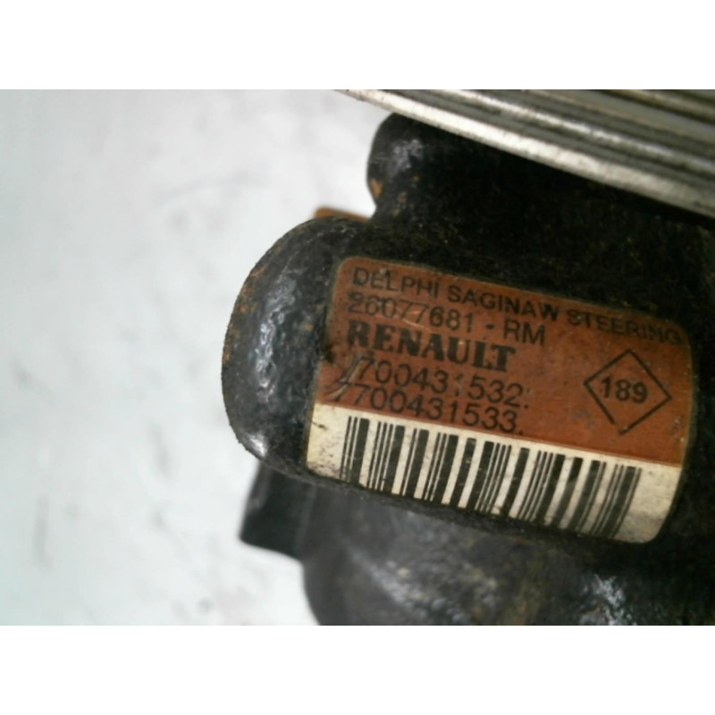 Pompe de direction RENAULT LAGUNA 1 Photo n°4