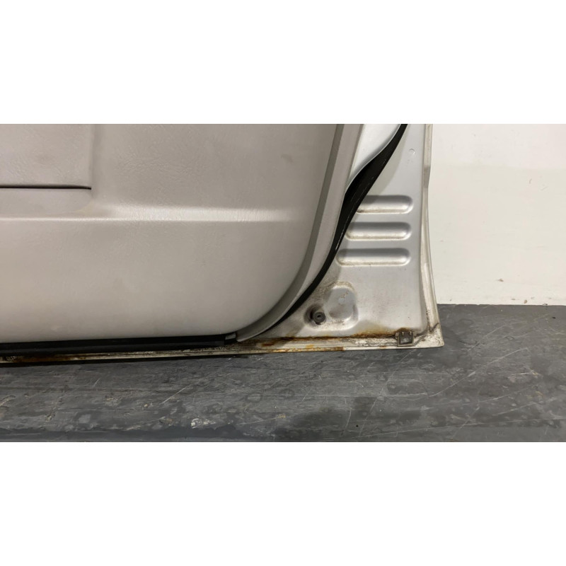 Porte avant droit MAZDA 626 4 Photo n°1