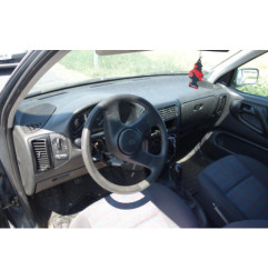 Pare choc avant VOLKSWAGEN POLO 3