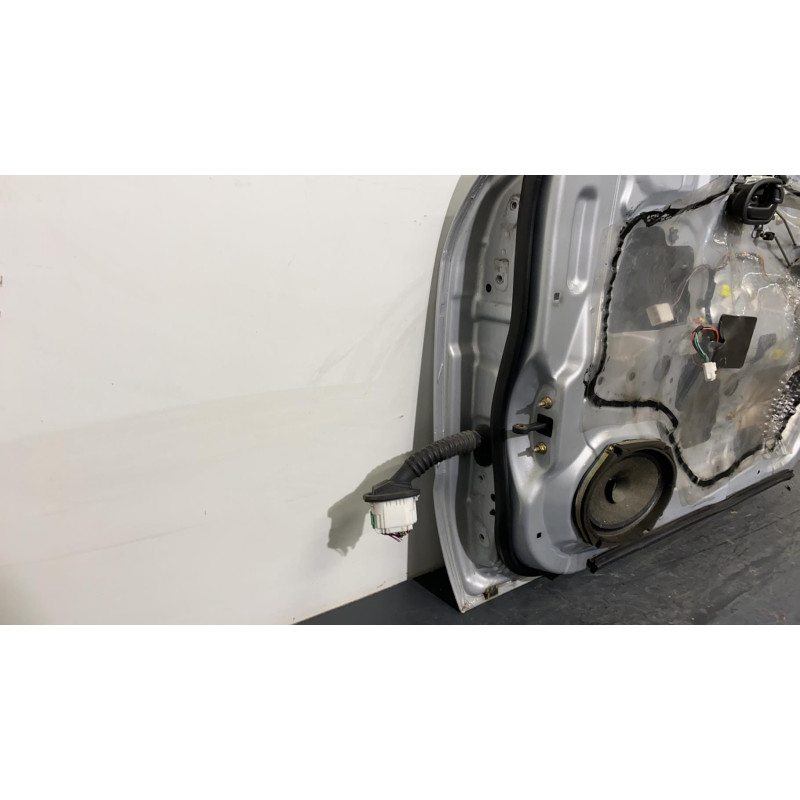 Porte avant droit MAZDA 626 4 Photo n°1