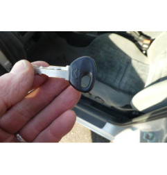 Porte avant droit MAZDA 626 4