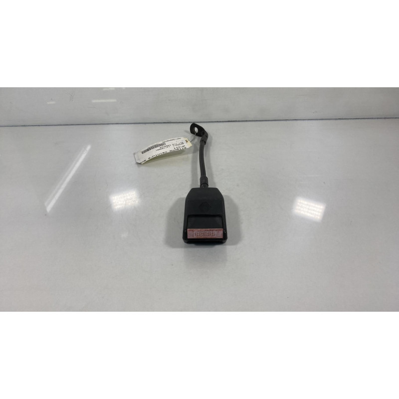 Attache ceinture avant droit RENAULT R11 Photo n°2