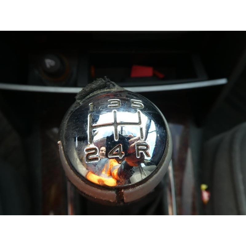 Porte avant gauche PEUGEOT 407 Photo n°15