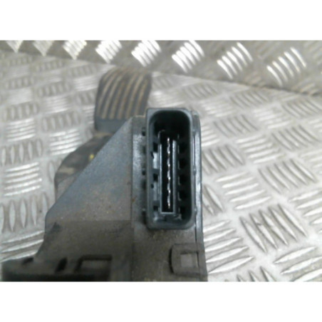 Pedale de frein OPEL CORSA D Photo n°1