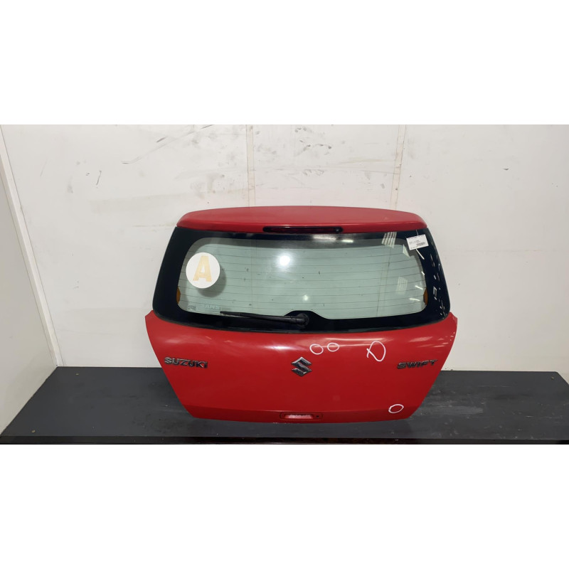 Malle/Hayon arriere SUZUKI SWIFT 3 Photo n°3