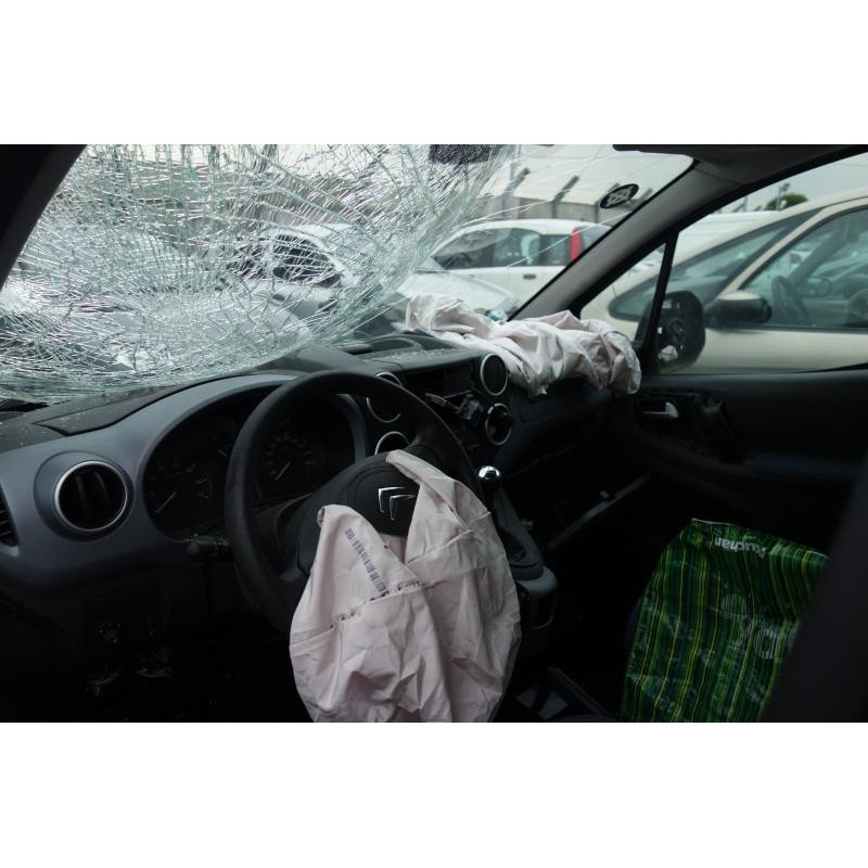 Poignee interieur arriere droit CITROEN BERLINGO 2 Photo n°8