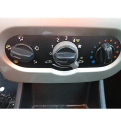 Serrure avant droit DACIA SANDERO 1