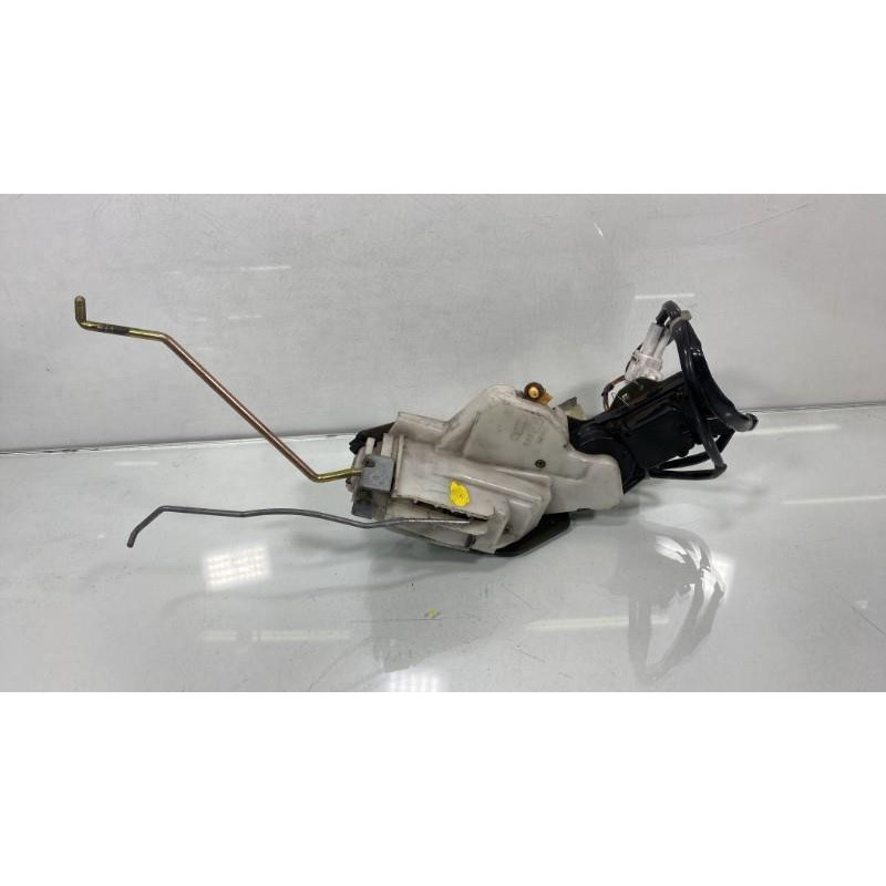 Serrure avant droit OPEL AGILA A Photo n°1