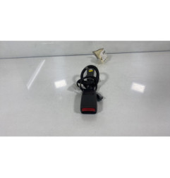 Attache ceinture avant gauche TOYOTA AURIS 1