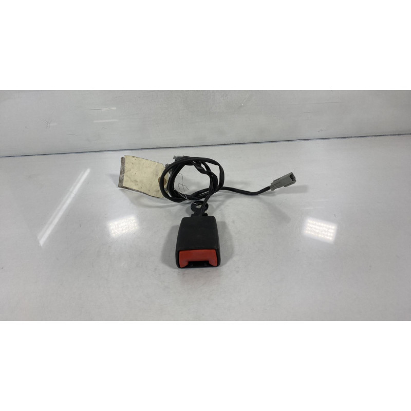 Attache ceinture avant droit FIAT 500 2 Photo n°1