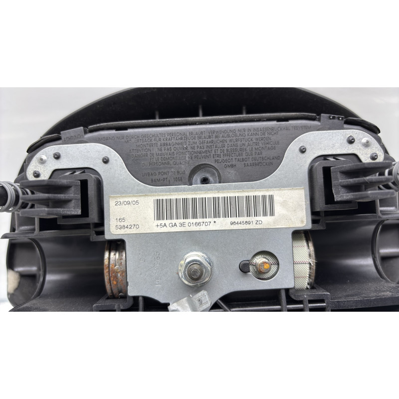 Air bag conducteur PEUGEOT 407 Photo n°6
