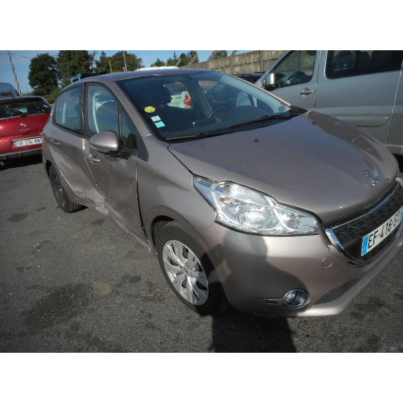 Trappe d'essence PEUGEOT 208 1 Photo n°4
