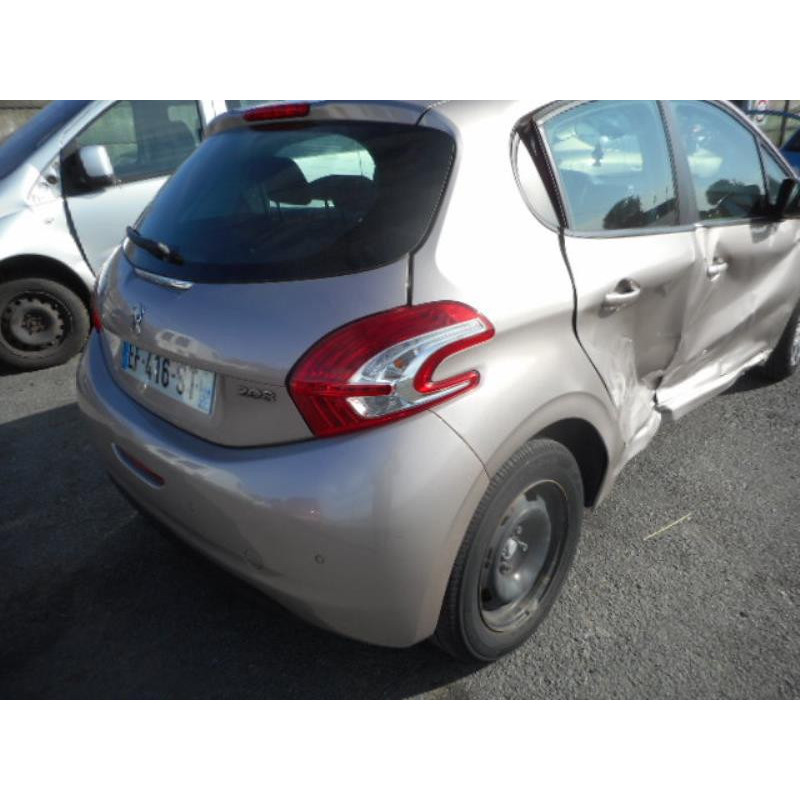 Trappe d'essence PEUGEOT 208 1 Photo n°7