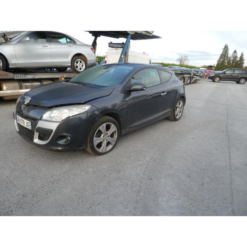 Verin de coffre RENAULT MEGANE 3 Photo n°5