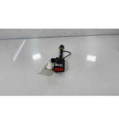 Attache ceinture avant droit OPEL ZAFIRA TOURER C