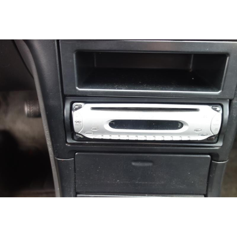 Porte avant droit MAZDA 626 3 Photo n°9
