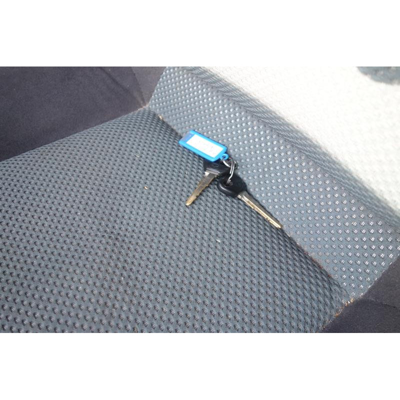Boite a gants MAZDA PREMACY Photo n°11