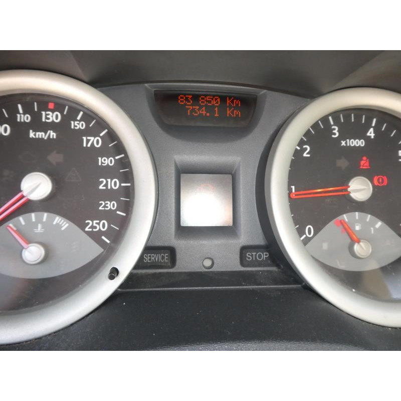 Malle/Hayon arriere RENAULT MEGANE 2 Photo n°9