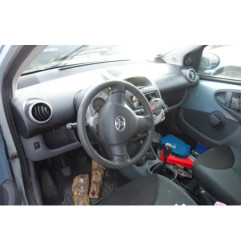 Serrure avant droit TOYOTA AYGO 1