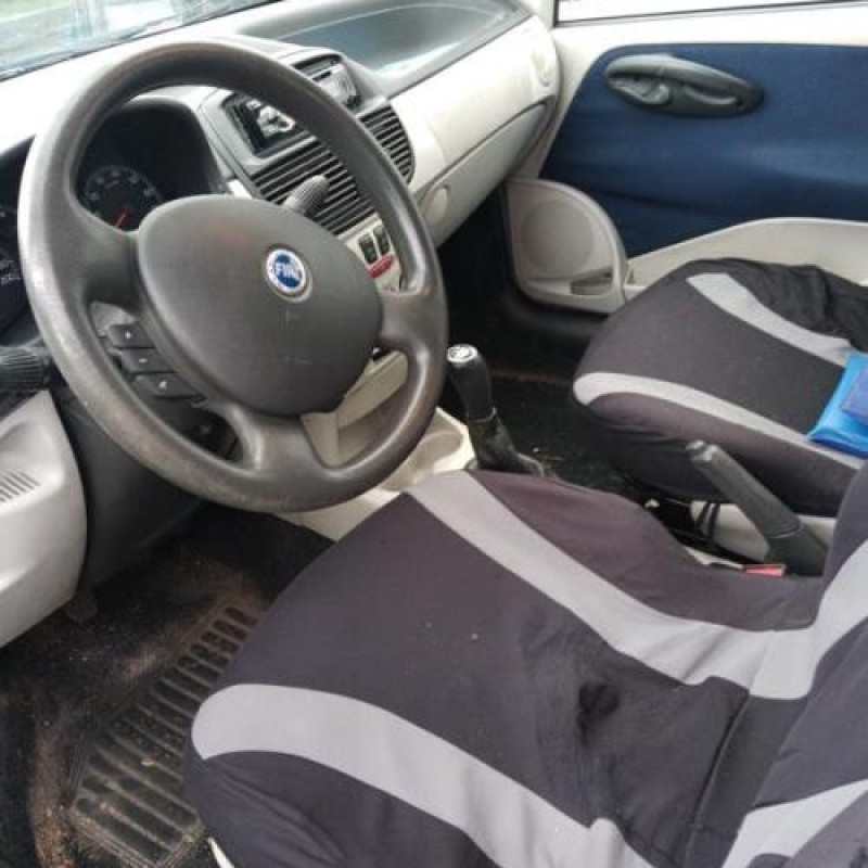 Bras essuie glace arriere FIAT PUNTO 2 Photo n°8