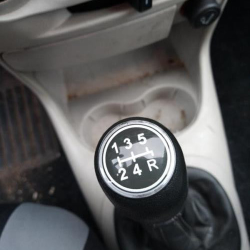 Bras essuie glace arriere FIAT PUNTO 2 Photo n°10