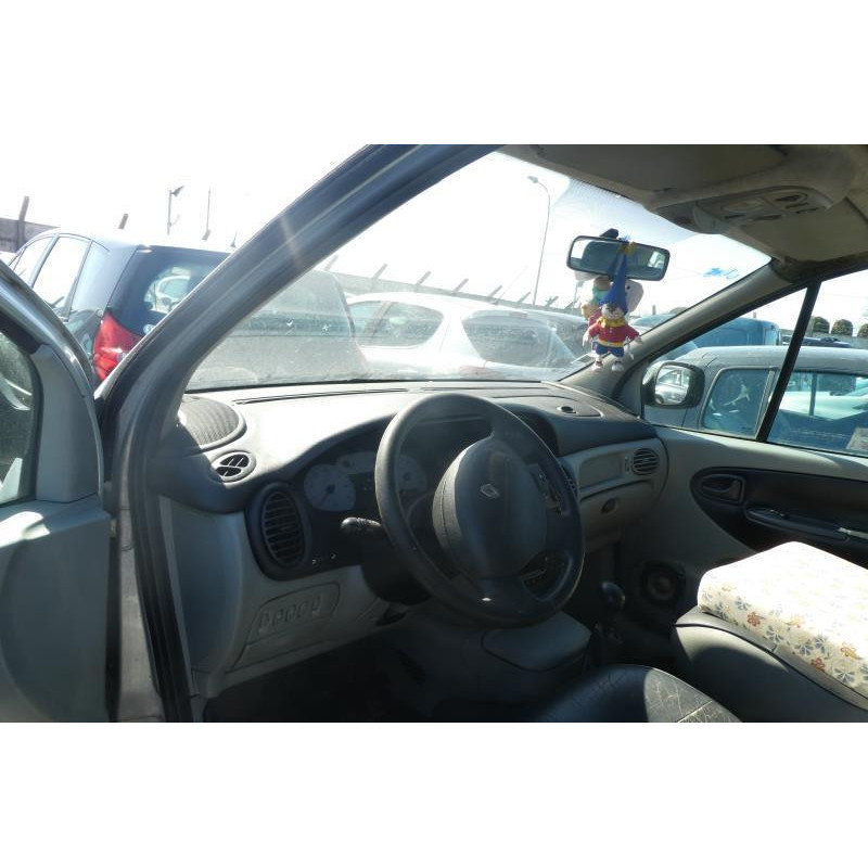 Porte arriere gauche RENAULT SCENIC 1 Photo n°7