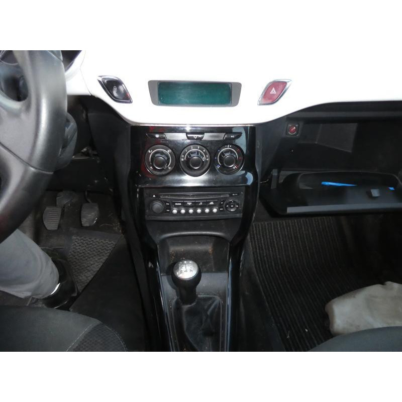 Serrure avant droit CITROEN C3 2 Photo n°9