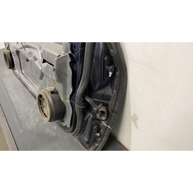 Porte avant gauche MERCEDES CLASSE C 203 COUPE SPORT Photo n°2