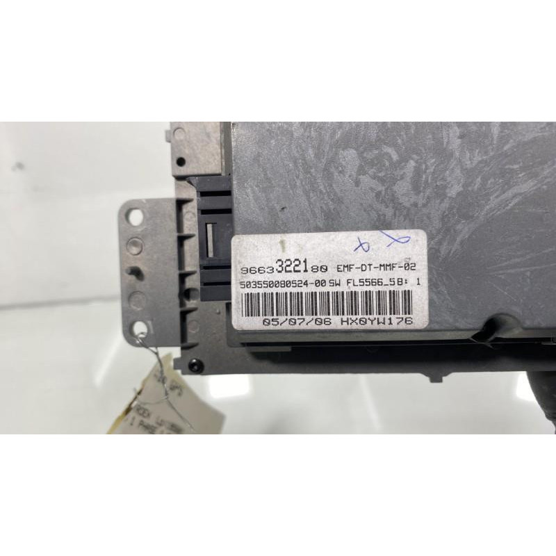 Ecran GPS CITROEN C4 1 Photo n°1