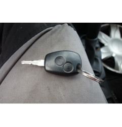 Pompe à carburant DACIA SANDERO 1