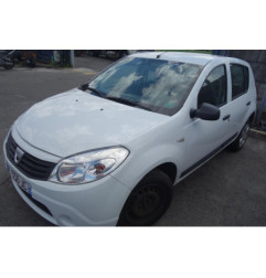 Pompe à carburant DACIA SANDERO 1