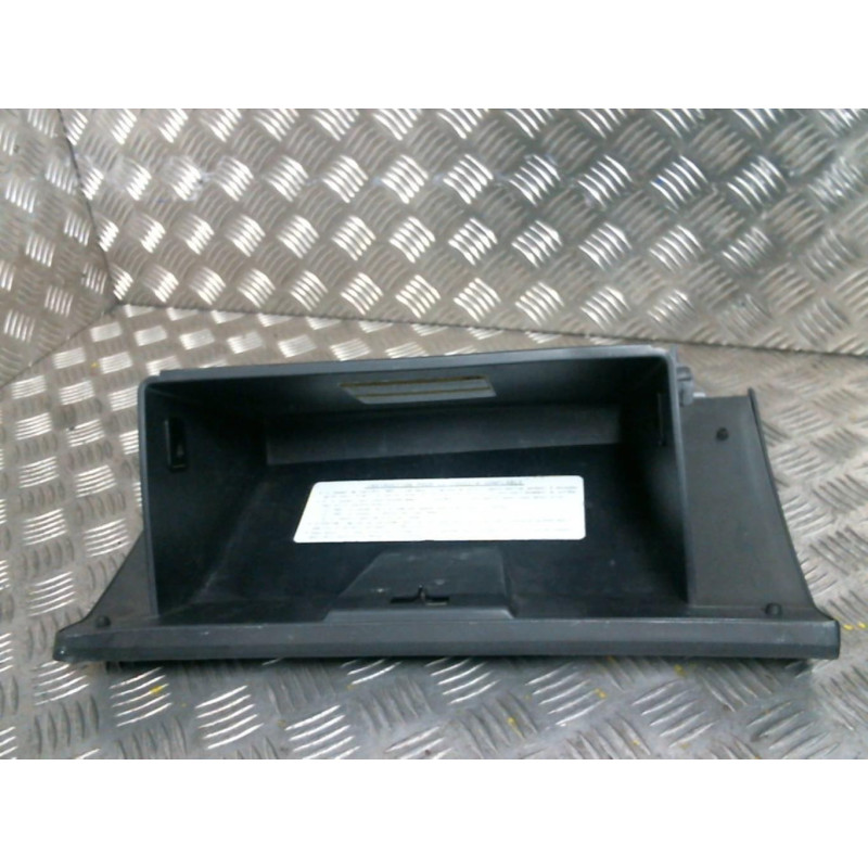 Boite a gants HYUNDAI GETZ Photo n°1