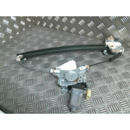 Leve vitre electrique avant droit HYUNDAI GETZ Photo n°1