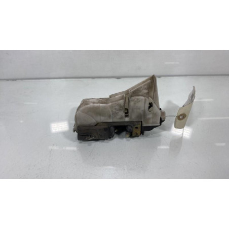 Serrure arriere droit VOLKSWAGEN GOLF 3 Photo n°1