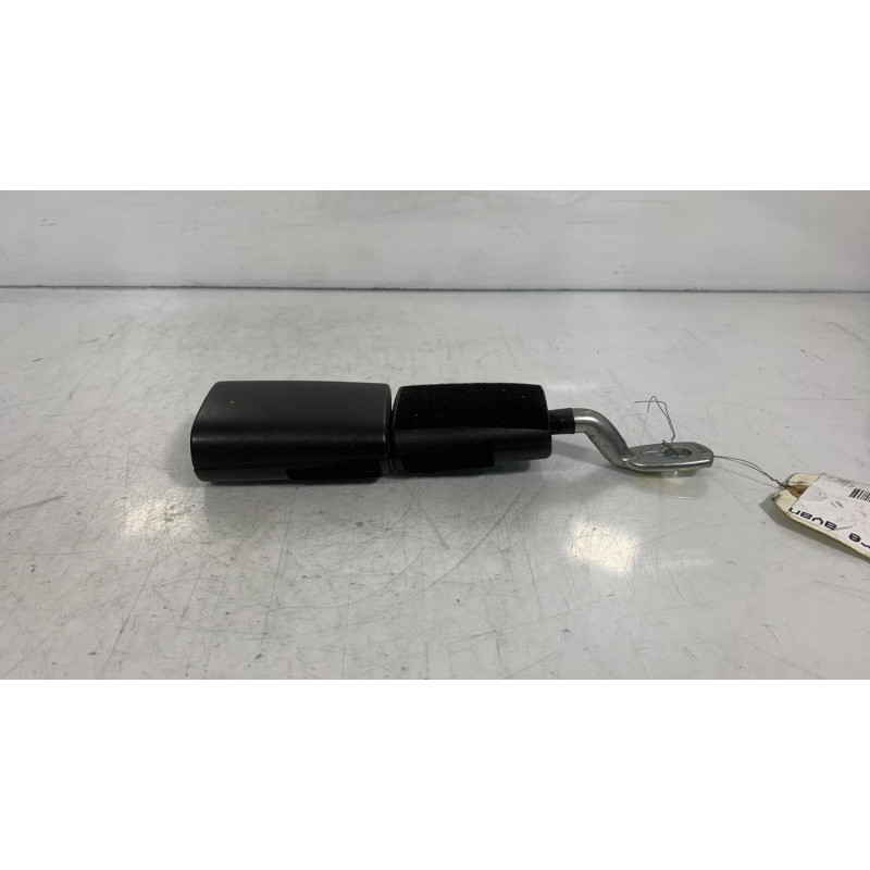 Attache ceinture avant droit ALFA ROMEO GT Photo n°2