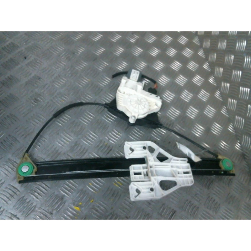 Leve vitre electrique arriere droit AUDI A4 3 Photo n°2