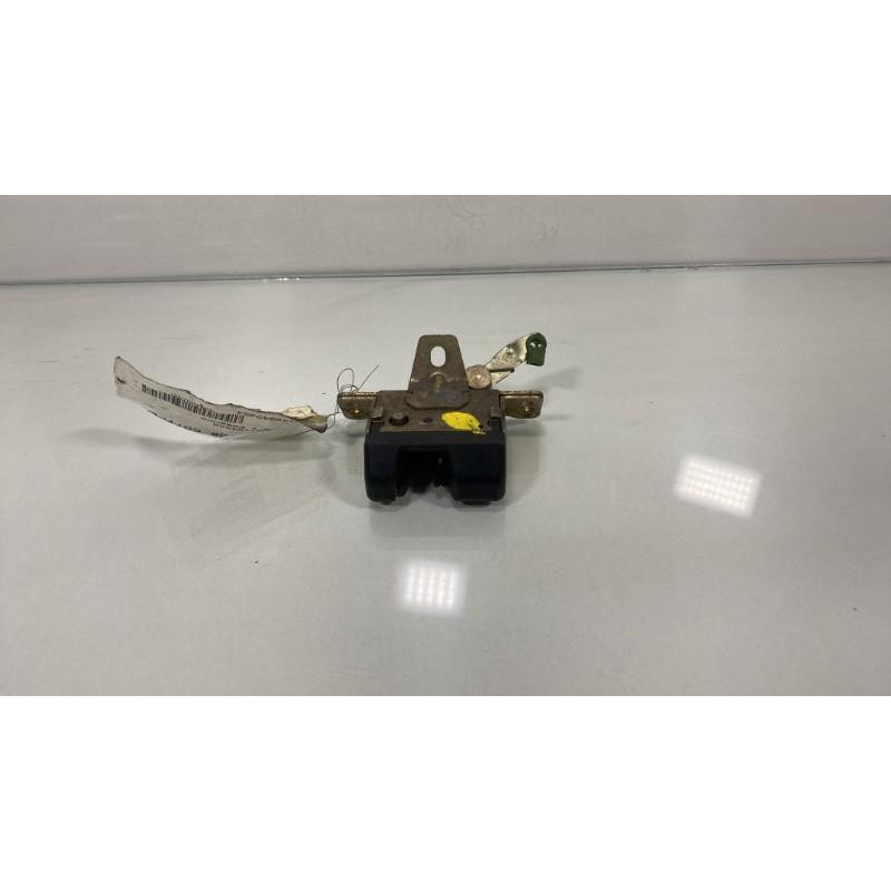 Serrure de coffre OPEL CORSA B Photo n°3