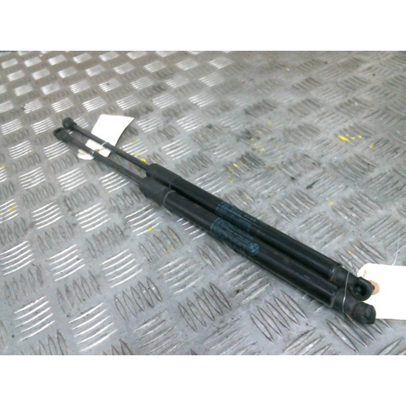 Verin de coffre BMW SERIE 1 F20 Photo n°1