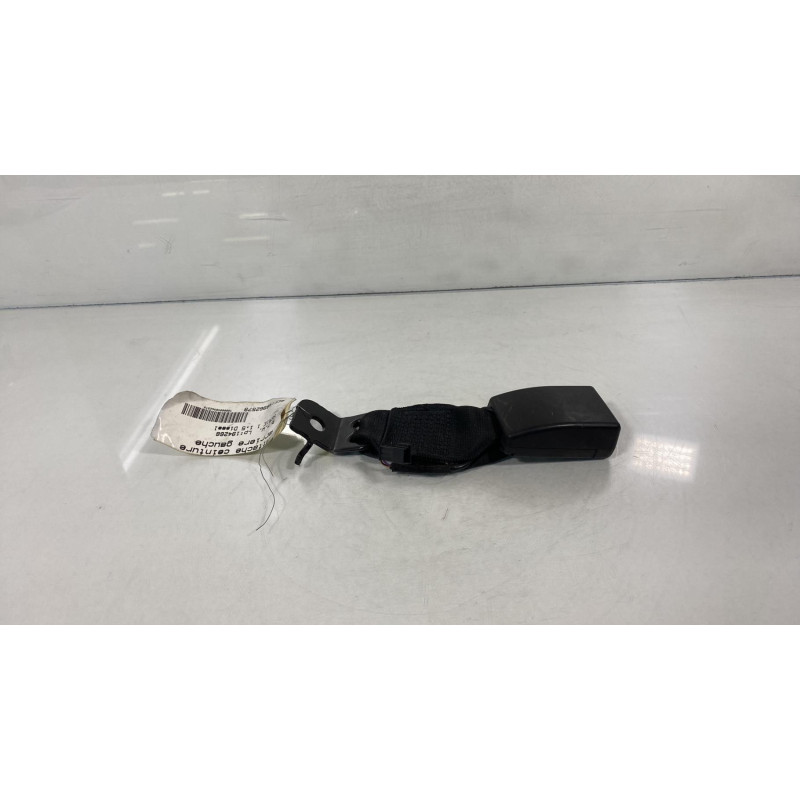 Attache ceinture arriere gauche BMW SERIE 1 F20 Photo n°3