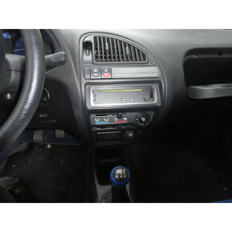 Ceinture arriere droit CITROEN SAXO Photo n°5