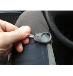 Ceinture arriere droit CITROEN SAXO