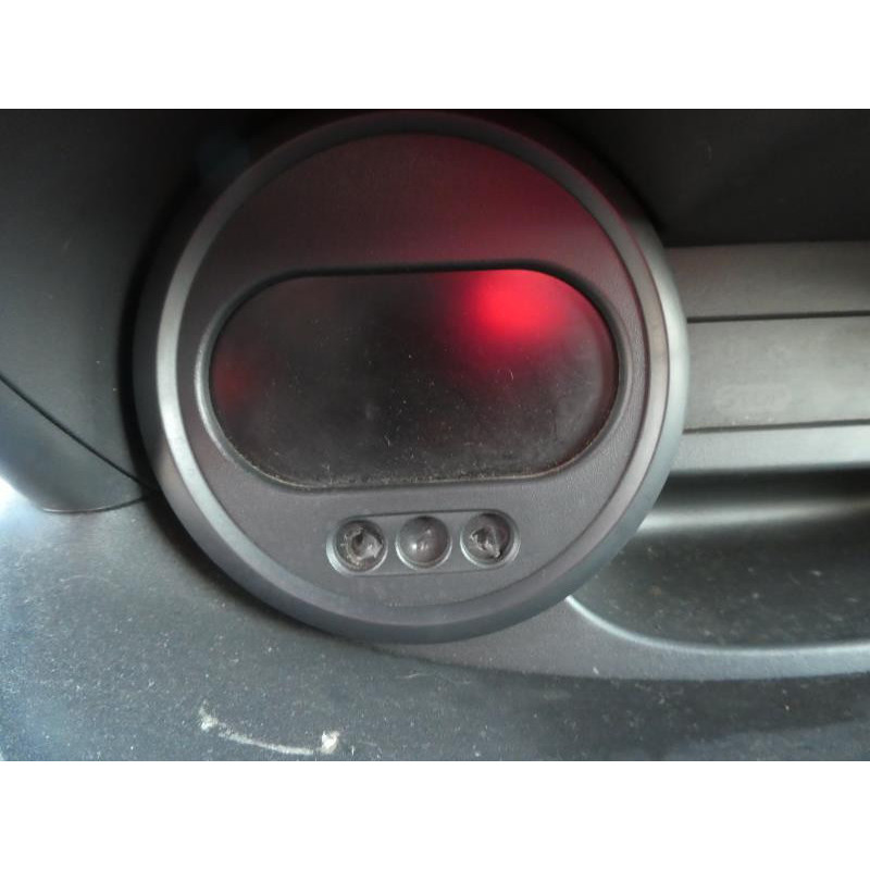 Air bag conducteur RENAULT TWINGO 2 Photo n°8