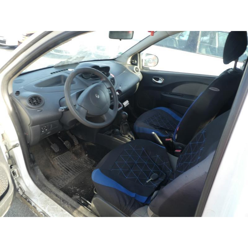 Air bag conducteur RENAULT TWINGO 2 Photo n°10