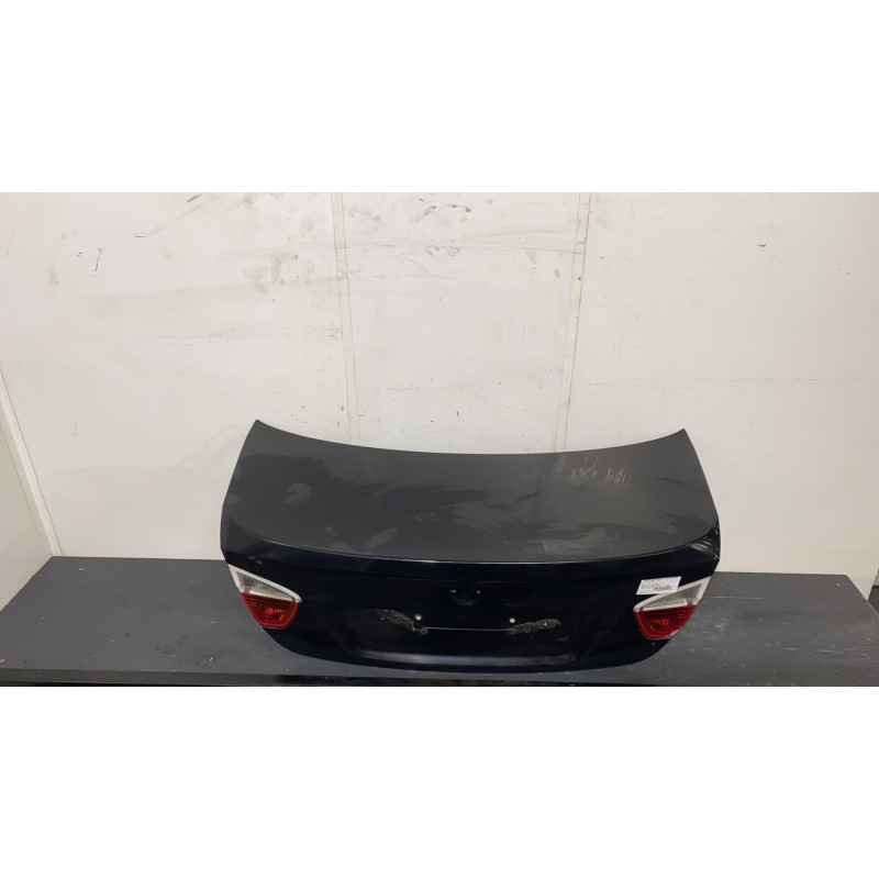 Malle/Hayon arriere BMW SERIE 3 E90 Photo n°1