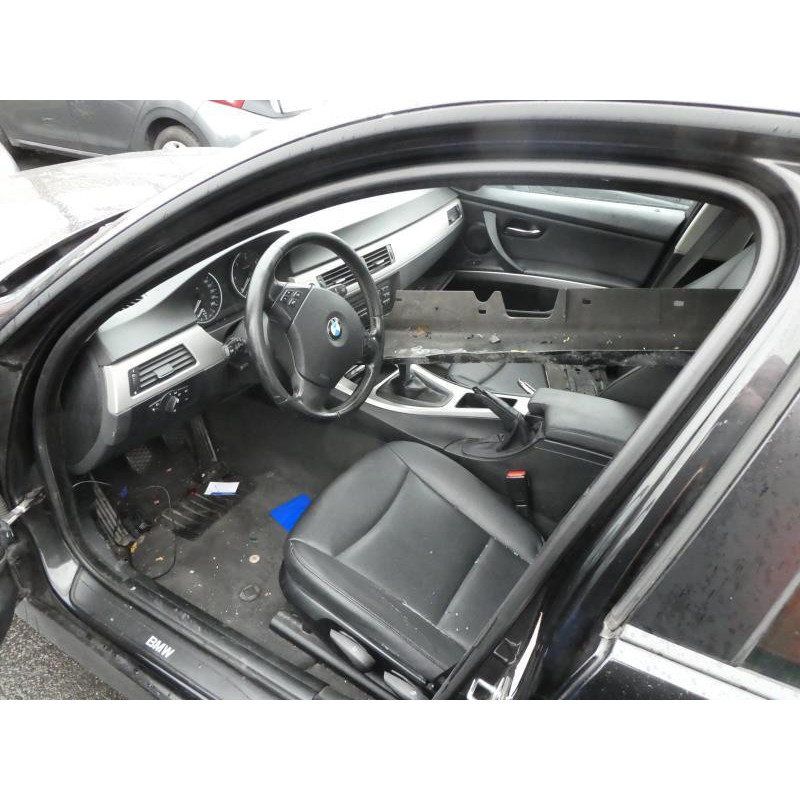 Malle/Hayon arriere BMW SERIE 3 E90 Photo n°11